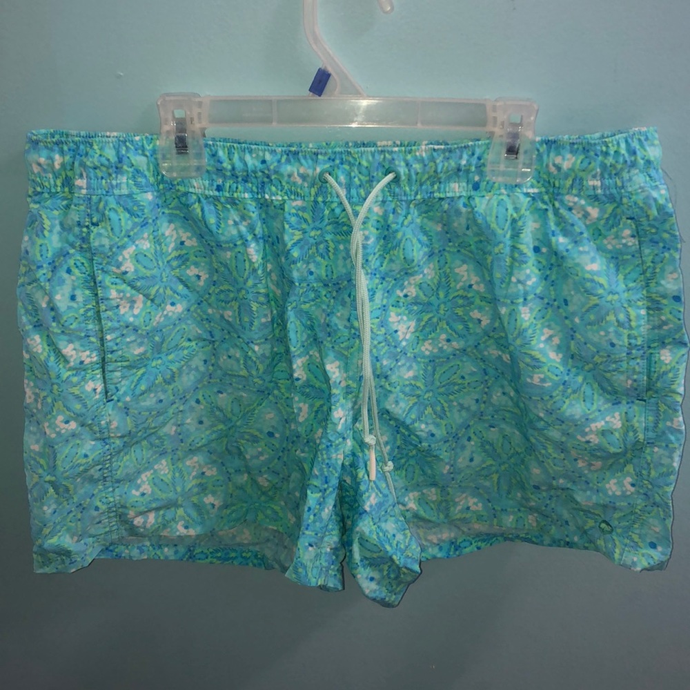 Vineyard Vines Women's Performance Weekend Shorts